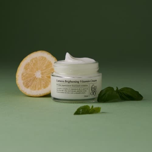 Lyumera yorishtirish vitaminlar krem, 50ml